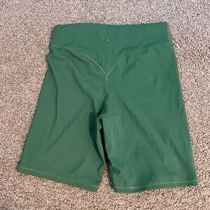Vitality Cloud ll Biker Shorts